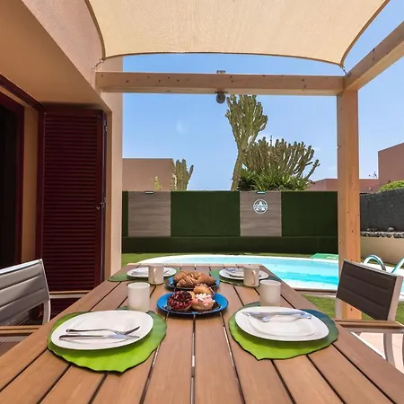 Vila Home2book Aloha Beach Private Heated Pool Lajares